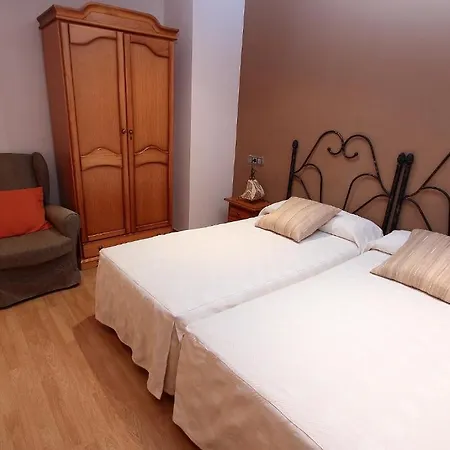 Pensión El Pedrís *